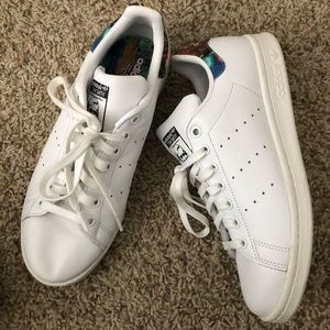 LIKE NEW Stan Smith adidas sneakers